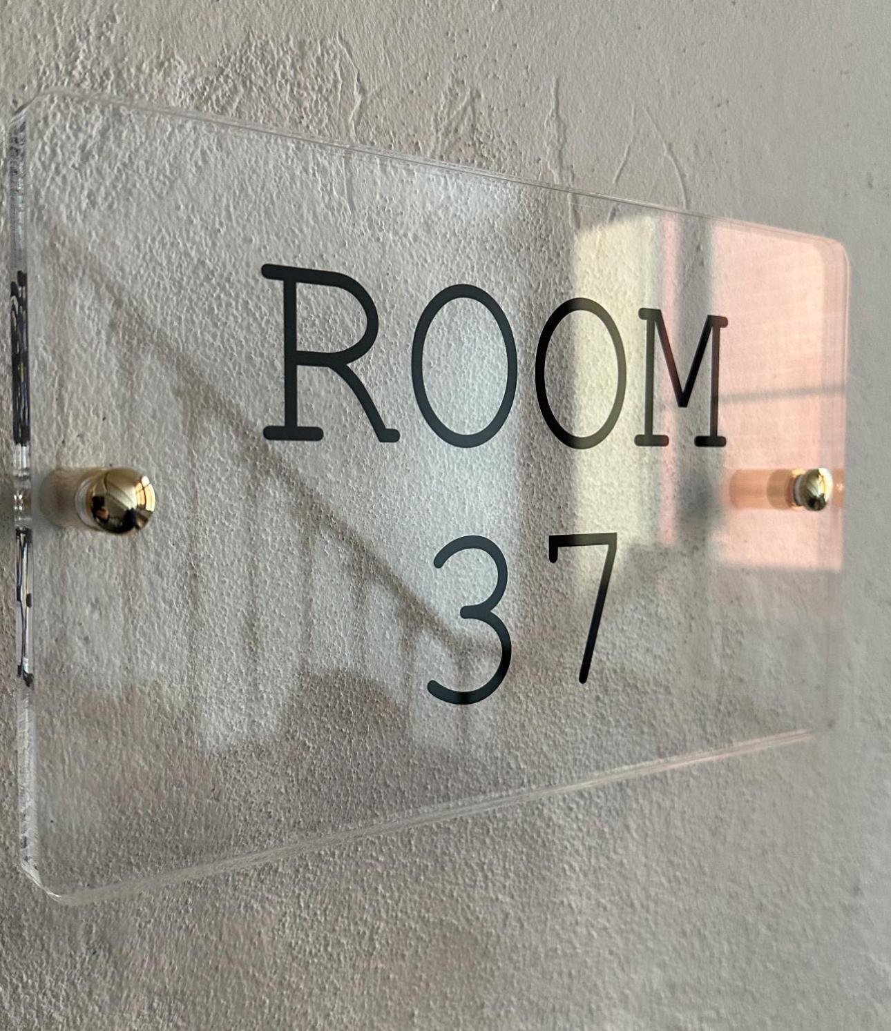 Room Manzoni 37 كريمونا المظهر الخارجي الصورة