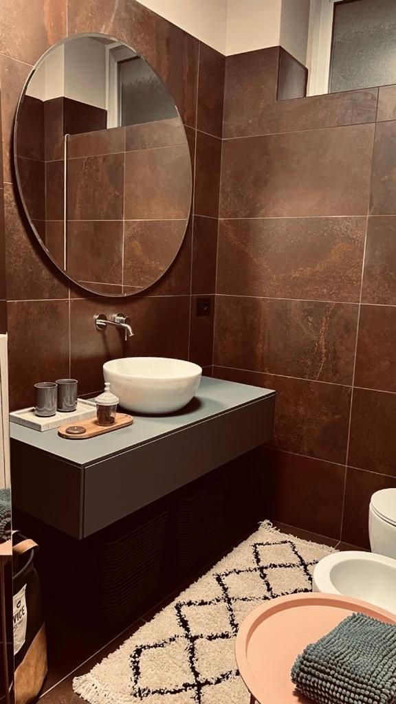 Room Manzoni 37 كريمونا المظهر الخارجي الصورة