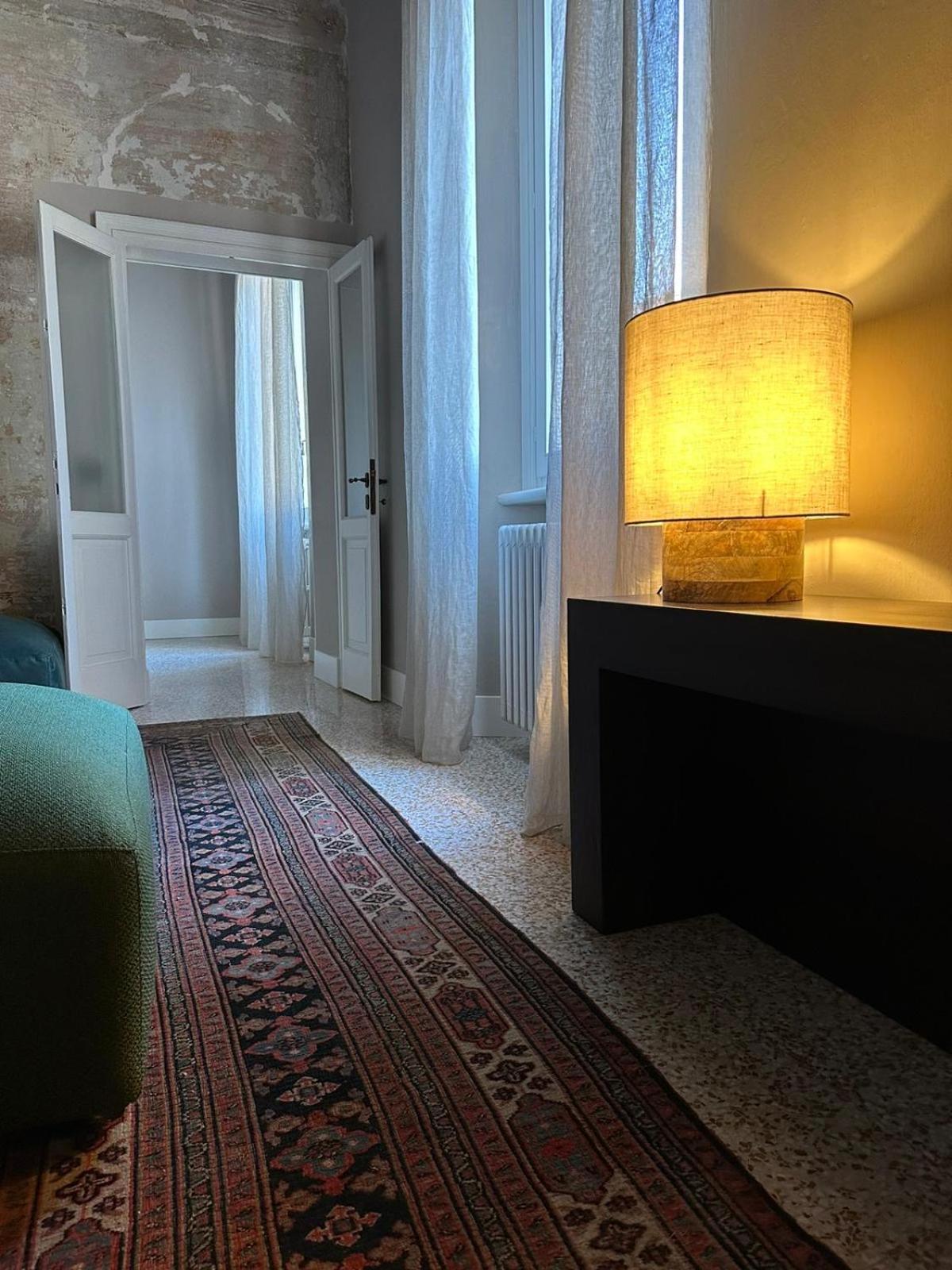 Room Manzoni 37 كريمونا المظهر الخارجي الصورة