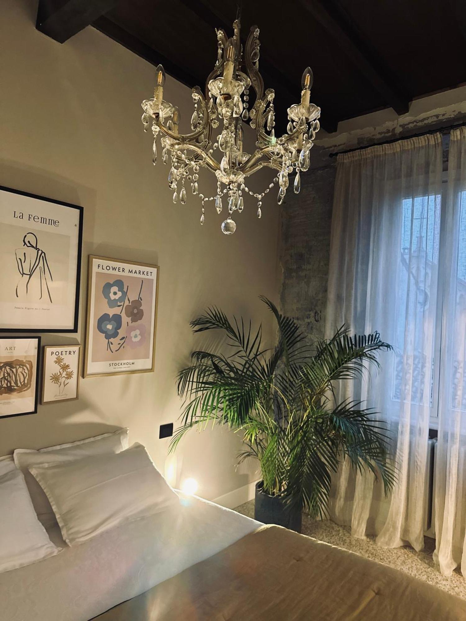 Room Manzoni 37 كريمونا المظهر الخارجي الصورة